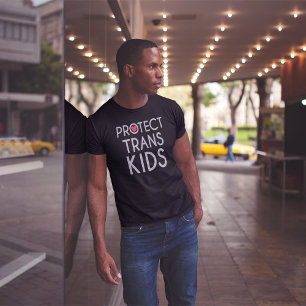 Camiseta Proteja o apoio do Transgender LGBTQ dos miúdos d