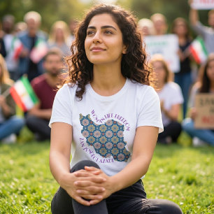 Camiseta Protesto Mulher Vida Liberdade   Flores Violeta