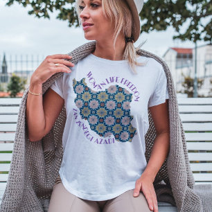 Camiseta Protesto pela Liberdade da Mulher Flores Violeta