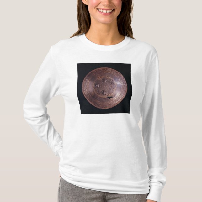 Camiseta Protetor de aço com a decoração intrincada do ouro (Frente)