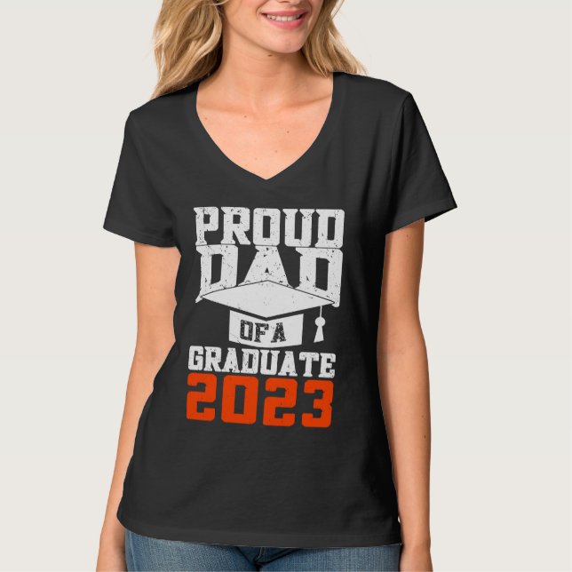Camiseta Proud Dad Of A Graduate  Graduate Graduation (Frente)