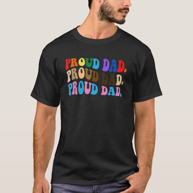Camiseta Proud Dad Rainbow Pride Flag Colors LGBT Ally (Frente)
