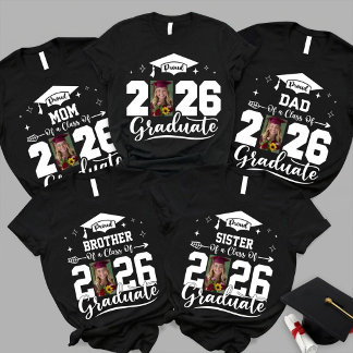 Camiseta Proud Family Graduate Tshirts: Senior 2026 Gift