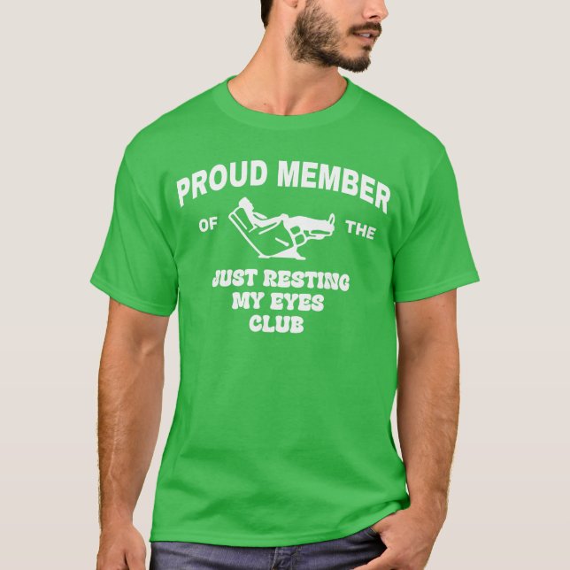 Camiseta Proud Member of Just Resting My Eyes Club Dad Fath (Frente)