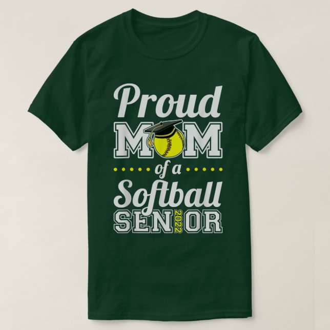 Camiseta Proud Mom Of A Softball Senior 2022  (Frente do Design)