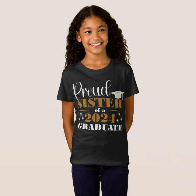 Camiseta Proud Sister of a Graduate  (Frente Completa)