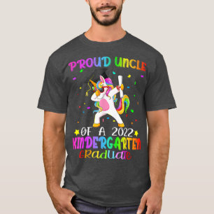 Camiseta Proud Uncle Of A 2022 Kindergarten Graduate Dabbin