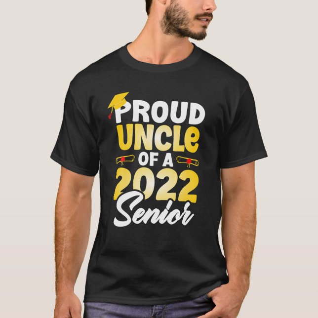 Camiseta Proud Uncle Of A 2022 Senior Class Of 2022 School (Frente)