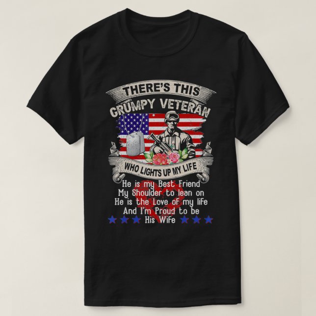 Camiseta Proud Wife of Grumpy Veteran  (Frente do Design)