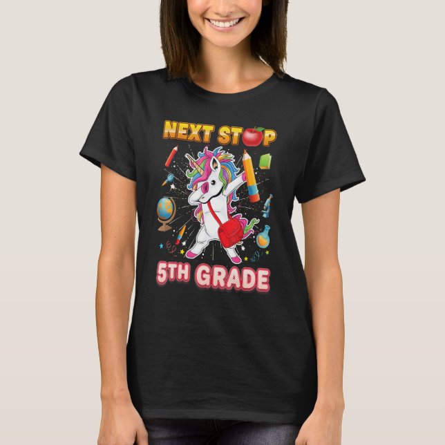 Camiseta Próxima Parada 5 Dabbing Unicorn Quinta Criança Te (Frente)