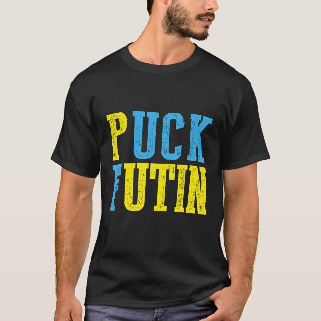 Camiseta Puck Futin Meme I Stand With Ucraniano Lov (Frente)