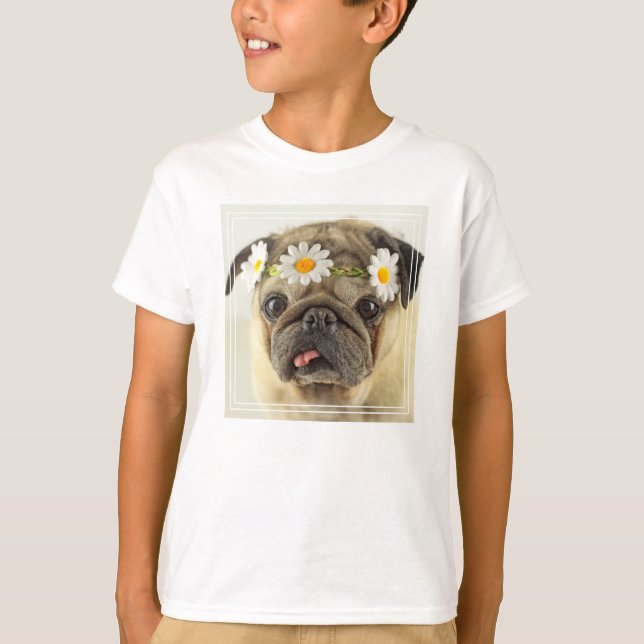 Camiseta Pug com Daisy Crown (Frente)