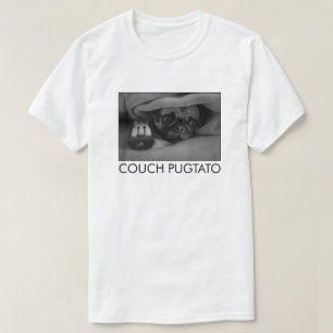 CAMISETA PUG DO VICIADO EM TELEVISÃO DO SOFÁ PUGTATO
