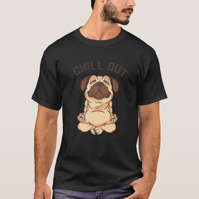 Camiseta Pug Dog Relaxation Meditação Lotus Seat Yoga (Frente)