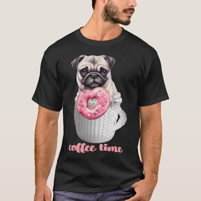 Camiseta Pug na Xícara com Donut: Hora do Café (Frente)