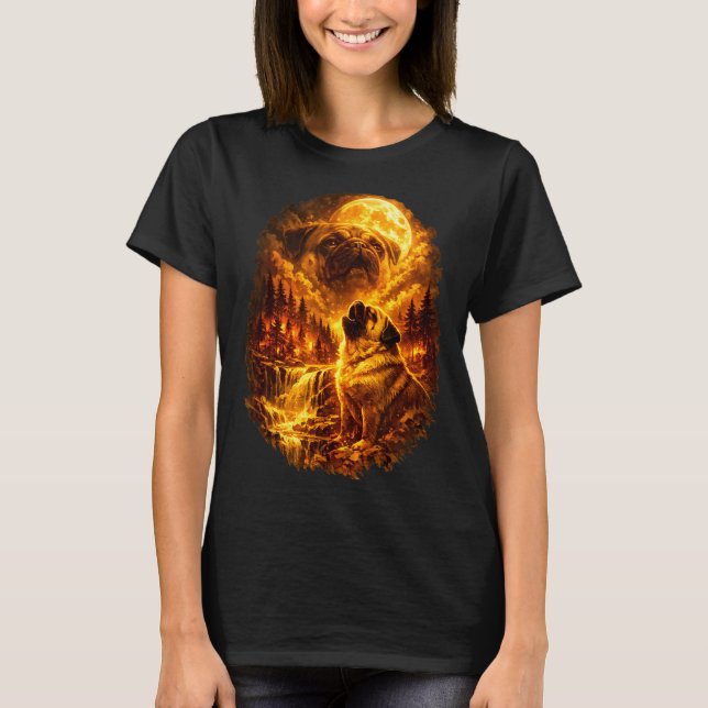 Camiseta Pug uivando para a lua dramático lua cheia  (Frente)