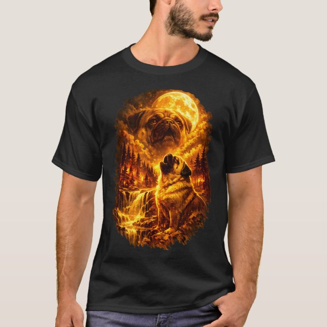 Camiseta Pug uivando para a lua dramático lua cheia  (Frente)