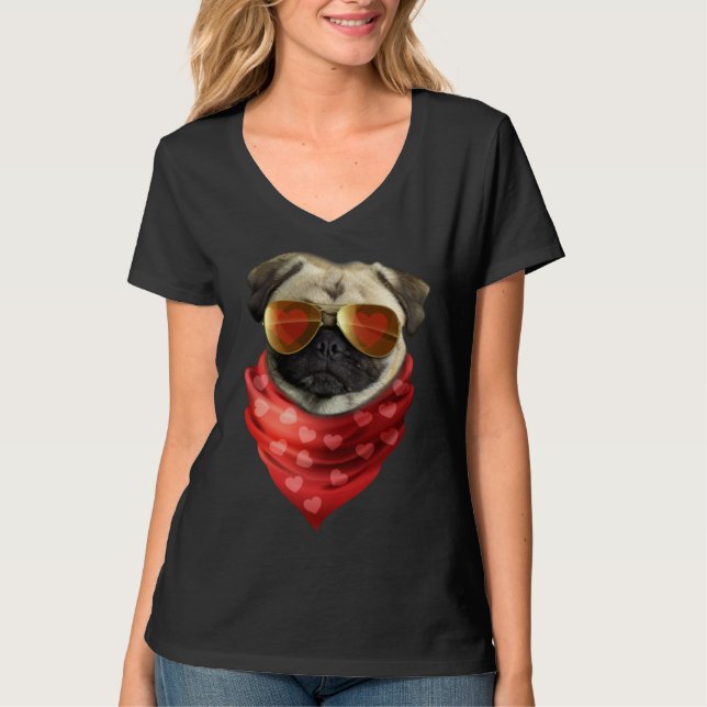 Camiseta Pug  Valentines Day Heart Cute Valentine  Dog (Frente)