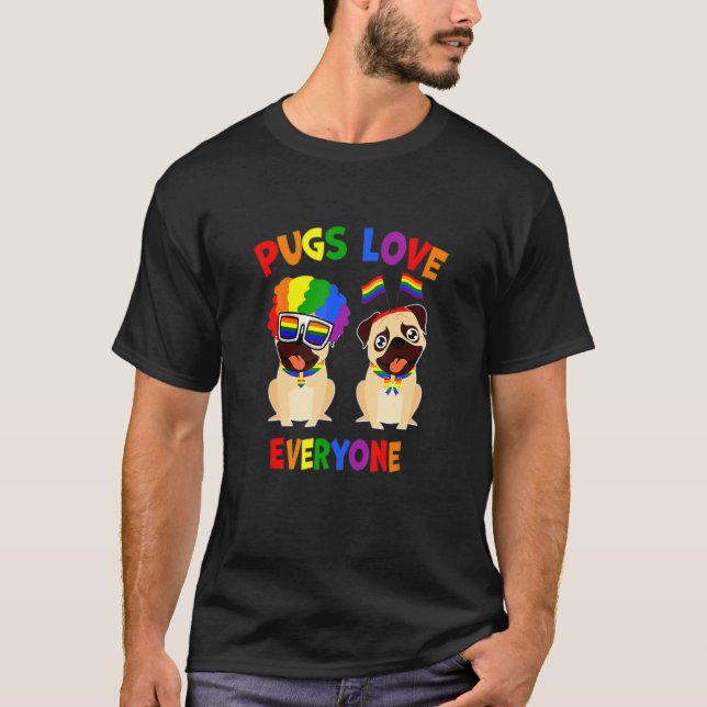 Camiseta Pugs Ama Todos Lgbt Pride Rainbow Orgulho gay (Frente)
