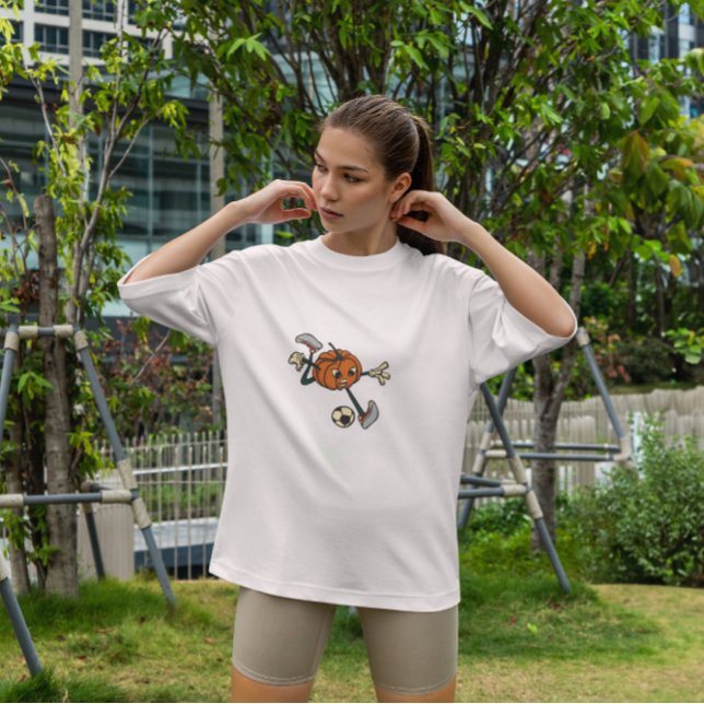 Camiseta Pumpkin Jogando Futebol (Criador carregado)