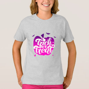 Camiseta Pumpkin roxo e tipografia do Halloween 