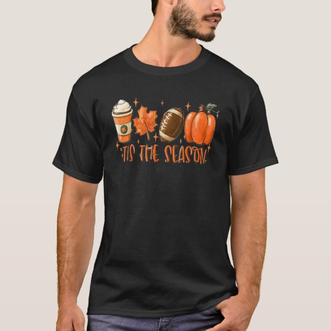 Camiseta Pumpkin Spice Football Tis The Season Fall Thankg (Frente)