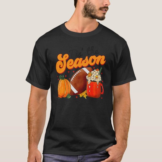 Camiseta Pumpkin Spice Football Tis The Season Fall Thanksg (Frente)