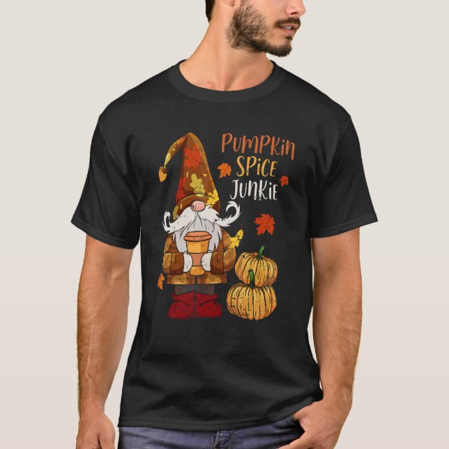 Camiseta Pumpkin Spice Junkie Pumpkin Latte Gnome Thanksgiv (Frente)