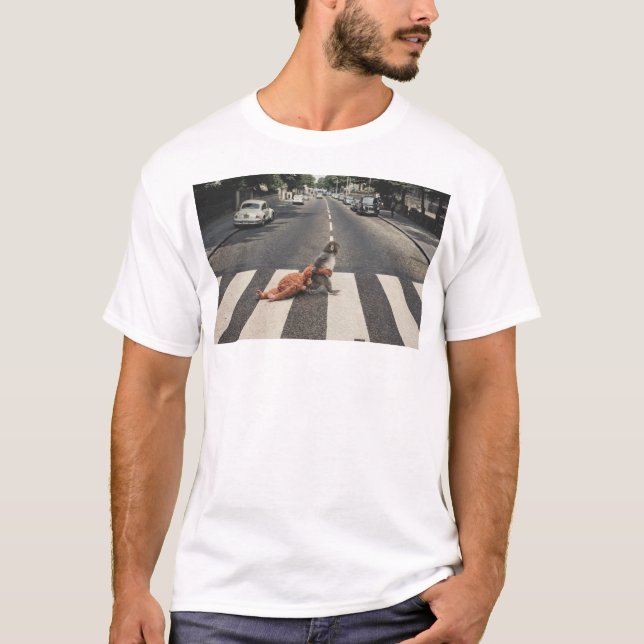 Camiseta Punch the Monkey (Frente)