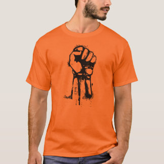 Camiseta punho da revolução