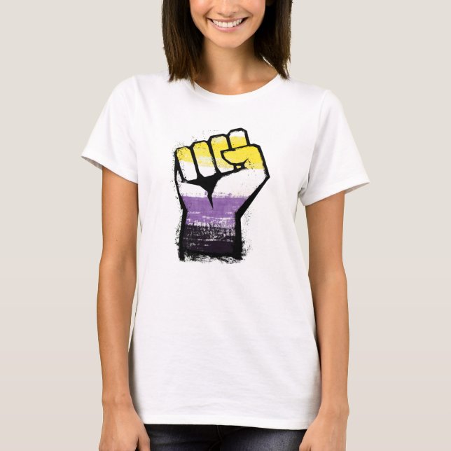 Camiseta Punho de Orgulho Não Binário em Protesto (Frente)