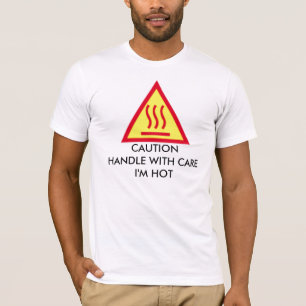 Camiseta PUNHO do CUIDADO COM CUIDADO eu estou QUENTE