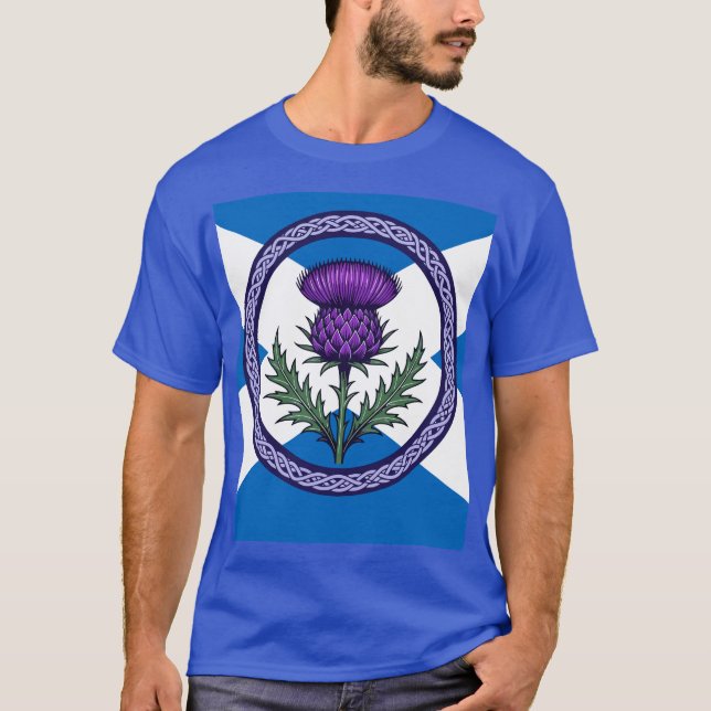 Camiseta Purple Thistle and Saltire Framed by Celtic  (Frente)
