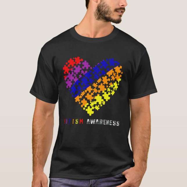 Camiseta Puzzles Heart Love Autism Awareness Mom Dad Boy (Frente)