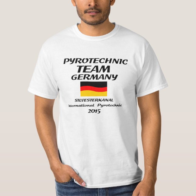 Camiseta Pyrotechnic equipa - canal de véspera de ano novo (Frente)
