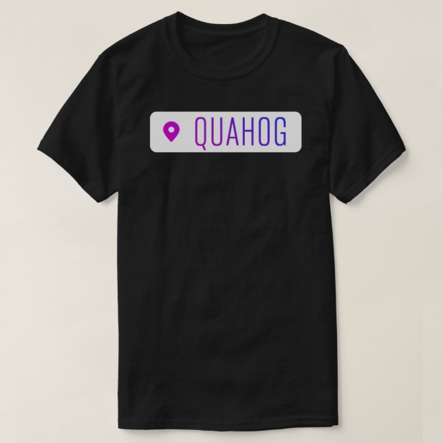 Camiseta Quahog - Geotag Sticker.png (Frente do Design)