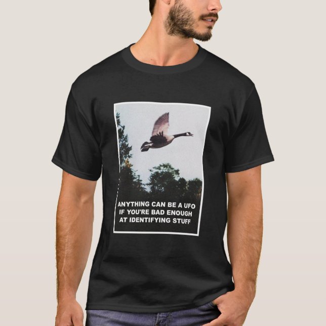 Camiseta Qualquer coisa pode ser um UFO (Frente)