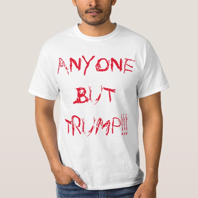 CAMISETA "QUALQUER UM MAS TRUNFO!!! "DESESPERO POLÍTICO (Frente)