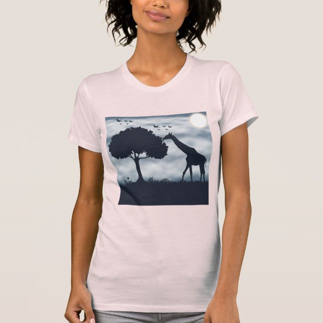 Camiseta Quando a Lua sussurra para a Girafa (Frente)