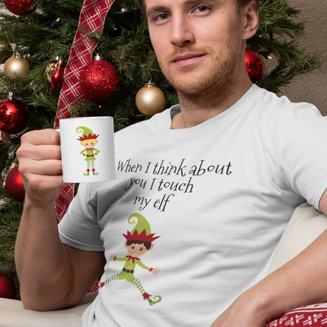 Camiseta Quando Eu Penso Em Você Eu Toco Meu Elf Man (Criador carregado)