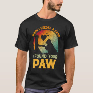Camiseta Quando eu precisava de uma mão, encontrei a sua pa
