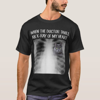 Camiseta Quando O Doutor Toma Xray Do Meu Coração, Russo En
