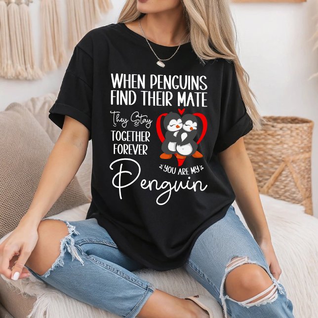 Camiseta Quando os Pinguins Encontram seu Parceiro Eles Fic (Criador carregado)