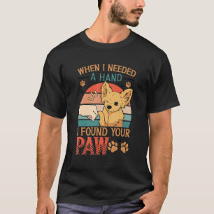 Camiseta Quando Precisava De Uma Mão Encontrei A Tua Pata C