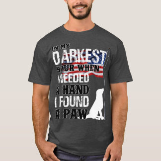 Camiseta Quando Precisava De Uma Mão Encontrei Um Prêmio De