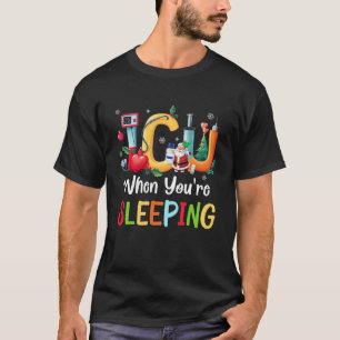 Camiseta Quando você está dormindo Enfermeira da UTI em San