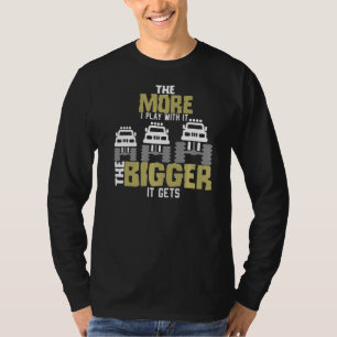 Camiseta Quanto Mais Brinco Com Ele, Maior Será O Monstro