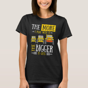 Camiseta Quanto Mais Eu Brinco Com Ele Maior Ele Sai De Roa