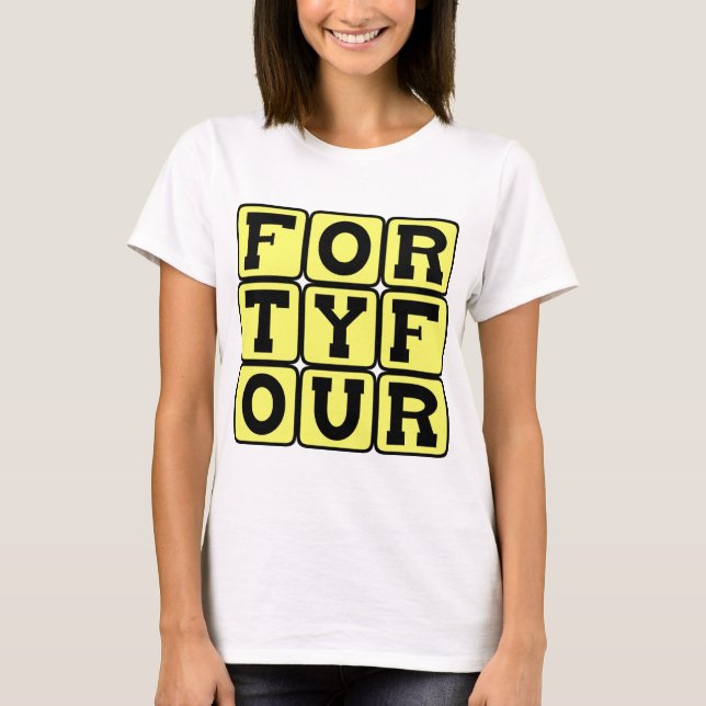 Camiseta Quarenta e Quatro, Número 44 (Frente)