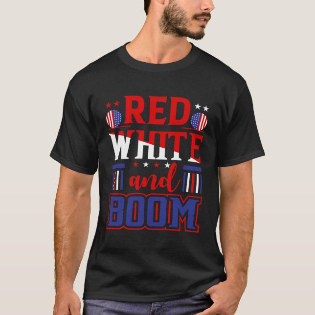 Camiseta Quarto de 4 de julho de Red White e Boom (Frente)
